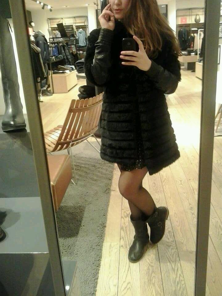 I'm 13. I'm from Bulgaria. Follow me i follow back !! :33