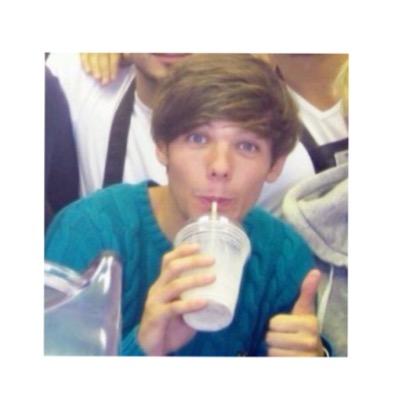 free follow from @nesquiklouis , please follow her back. have a great day !x
