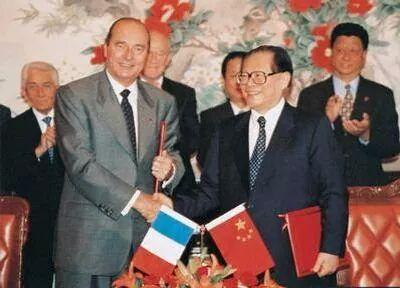 IndignesLes's profile picture. 