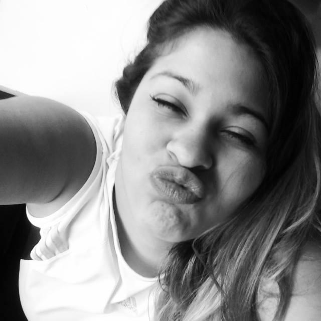 Novia Platónica Valentina Etchegoyen Amante Platónico Nico Domini.. http://t.co/5u9BTP2tH2 https://t.co/KE9LstUDKp