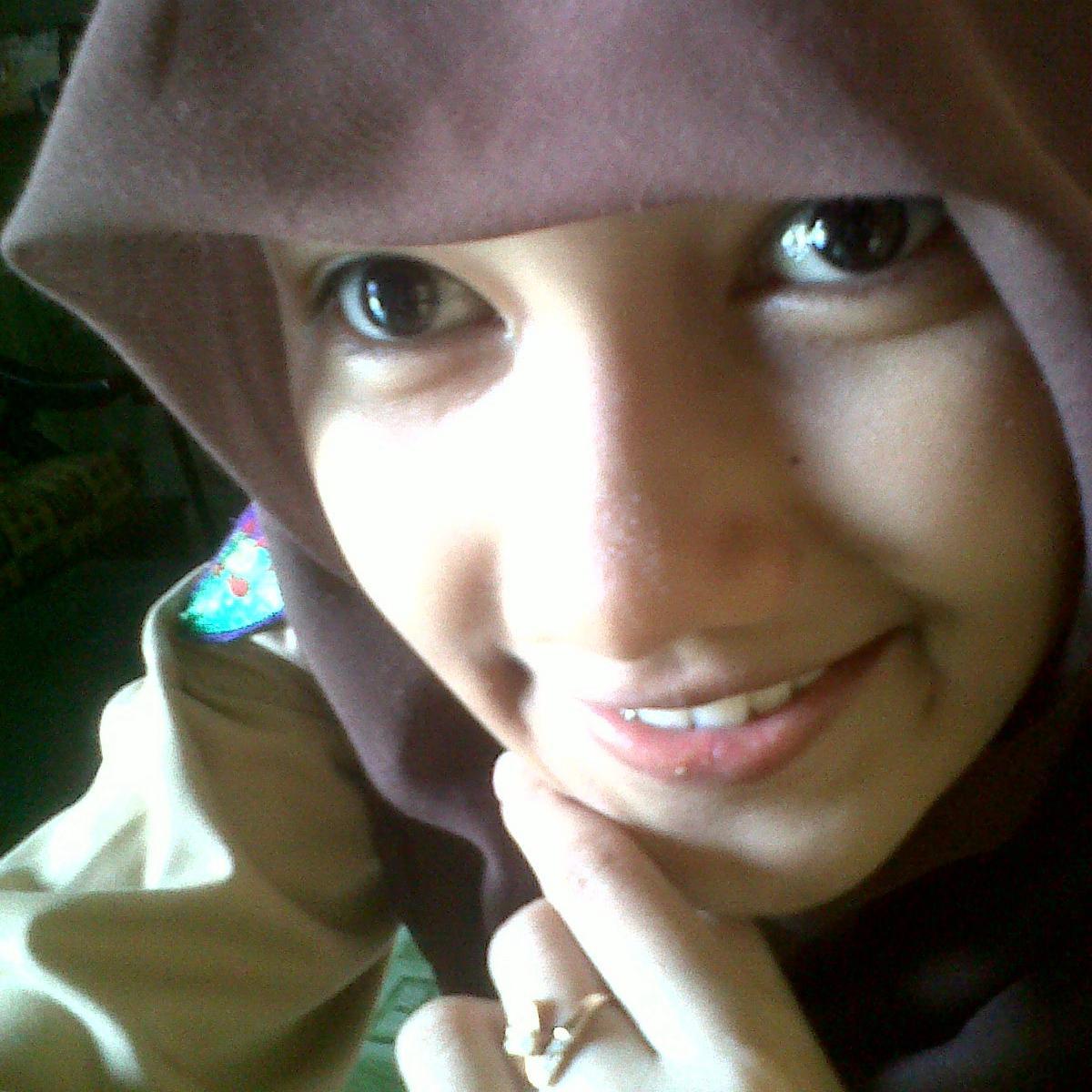 dilapradilla's profile picture. Allah♥ Myfamily{} MyFuture{} PublicHealthUSU` only one! WiradhikaPerdanaAzhari♥ PamiSumut`14