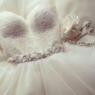 UKFabFashion's profile picture. A work in progress for the UK's most popular fashion blog. #FollowUs #TeamFollowBack ACCOUNT UNDER CONSTRUCTION BY @BusinessPromos