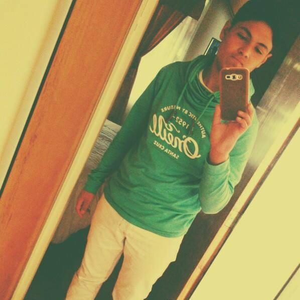 Estudiante, DJ & Productor. Student, Dj & Producer.