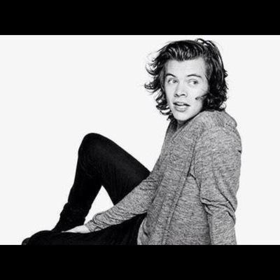 ❁ Your the ketchup to my ice cream, Apples to my Pizza, my point is your worthless ❁ And if we get caught, your deaf and i dont speak english ❁