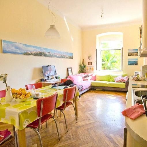 Dobrodošli u udobne Apartmane i Sobe s obalnim šarmom u samom CENTRU grada Rijeke! Kratkoročni i Dnevni najam & Rijeka CITY Break & Privatni Smještaj Rijeka! :)