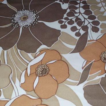 HCC Collectables is an online Etsy store selling beautiful vintage home-ware and decorative items.