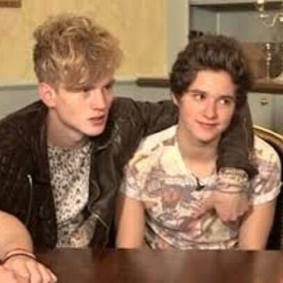 imbradleysgirl's profile picture. aquela que shippa tradley mais que sua vida e que quer ter um follow dos vampiros