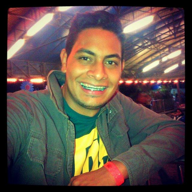 RonnyLoreto's profile picture. Hijo, Líder, Mentor!
Economista, Profesor Universitario 
#AmanteDeMiPaís✌
#MasterMaind