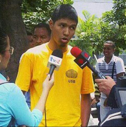 OscarAleRo's profile picture. Liberal, Ing. Química. #USBve Coord. Acad. del @CEIQUSB 13'14, luchando contra un gobierno que destruye la universidad y asfixia al pais. #MovimientoEstudiantil