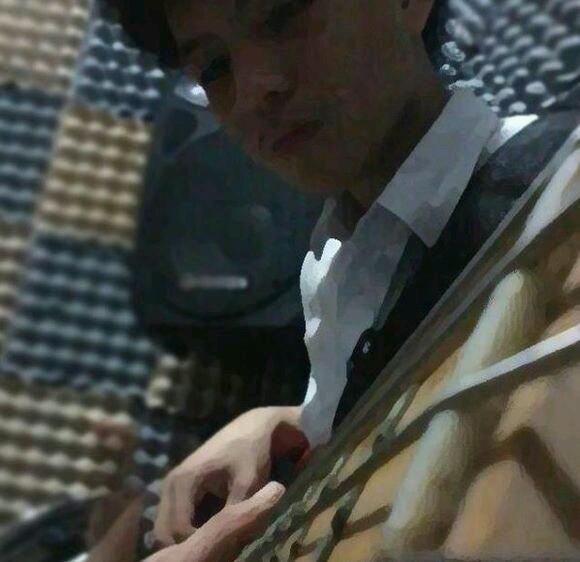 blackrock_345's profile picture. If I don't have to do it, I won't. If I have to do
it, I'll make it quick.