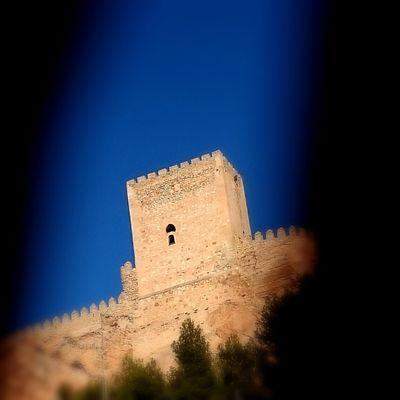 Proyecto fotográfico 2015. Una visión diaria de mi Almansa con mi teléfono móvil #SonyXperiaZ3, a través de mis manos, de mis dedos.