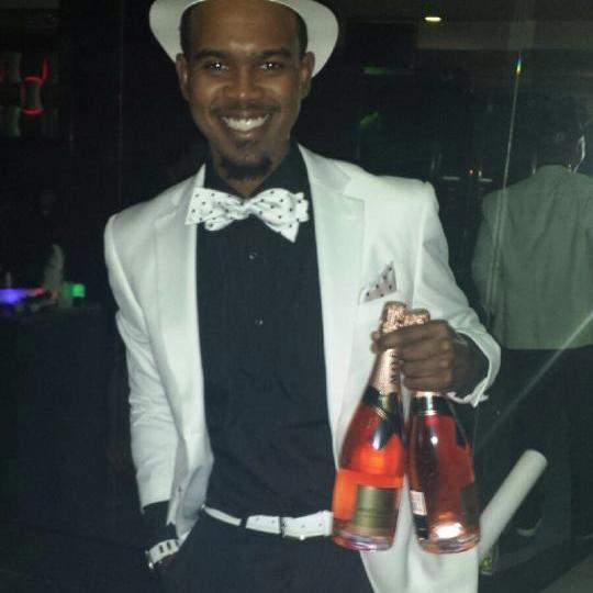 iknowromello's profile picture. Your Life Can Change/End In The Blink of'a Eye! Do You!