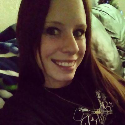 MrsThiel911's profile picture. wife. mother of 3 perfect boys. worlds BIGGEST Seahakws fan