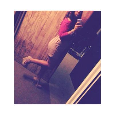 AbigailAbby8946's profile picture. 