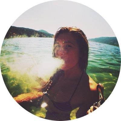 Já que é só beck, rap, e cerva nas track, pra manter essa chama acesa chama quem? ॐ