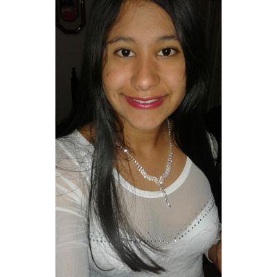 Solo eres tu, todo lo que queria el amor de mi vida lo que soñaba y lo que tanto anhelaba.Amarte es perfecto, eres una bendición ♥  ♥