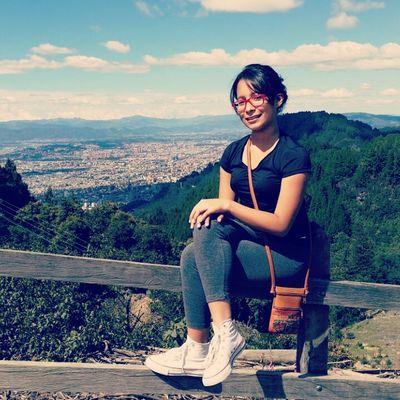 isavillada001's profile picture. 