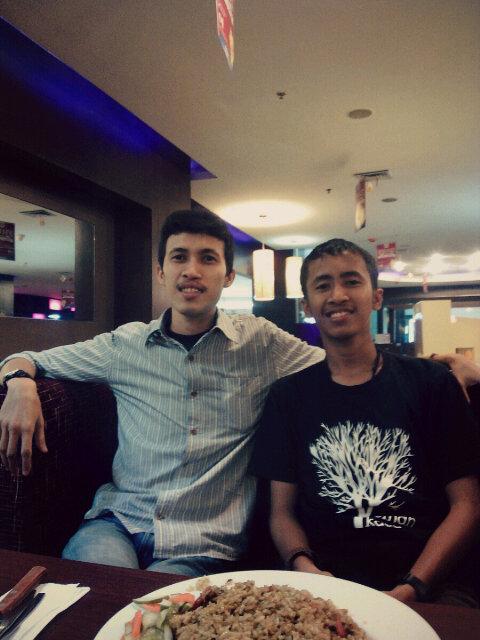 ichsanrifky's profile picture. A Civil Engineer. Passionate about books, music, movies, art, design, and football.