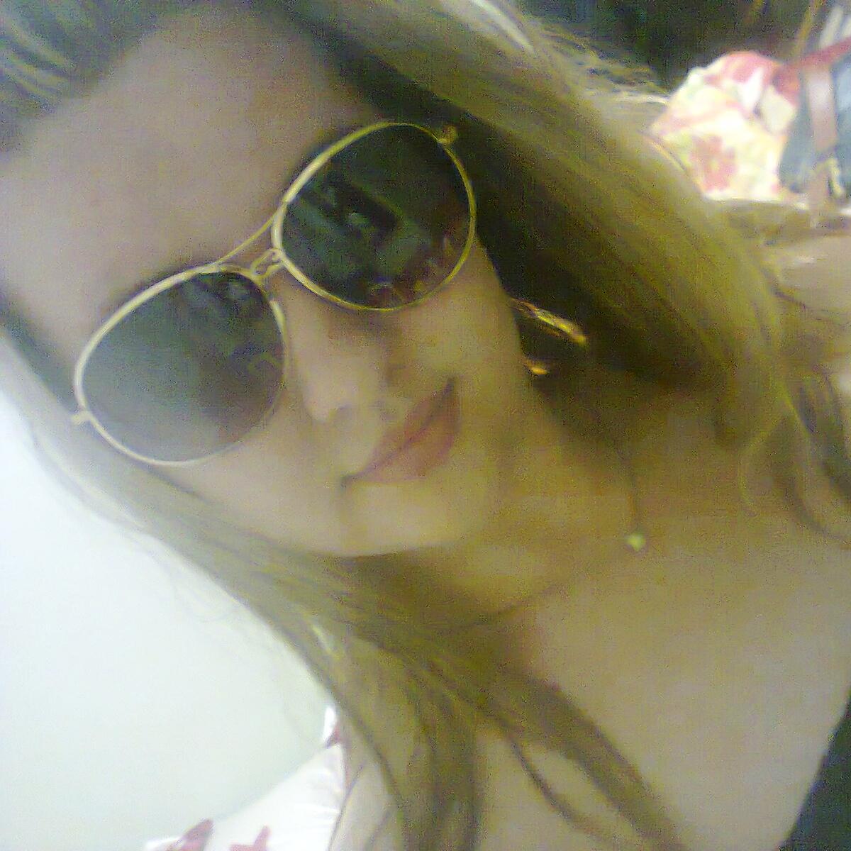- Nem a gravidade me impede de voar ♪ # Deus ♥
