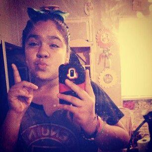 DENNISE MELENDEZ BFF's are rheanna,elexa,emily,roxanne,hopefully jordy trevino,and kevin MTZ