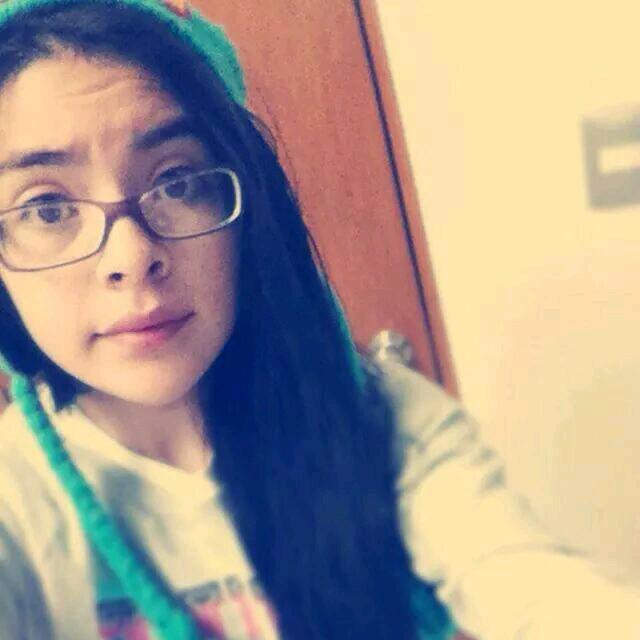 Una Chica Mas...