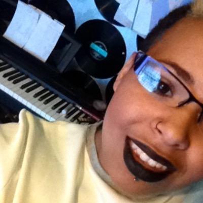 HalfNigga15's profile picture. Lesbian|15|Peterborough|