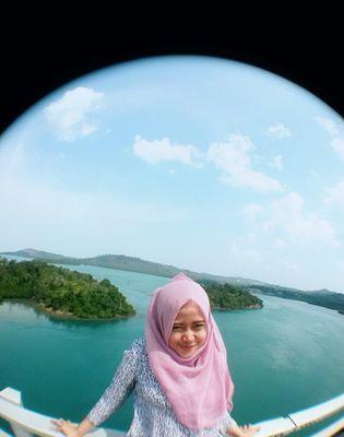 Instagram : Diannuraenikusnadi