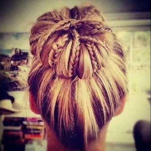 Looks•