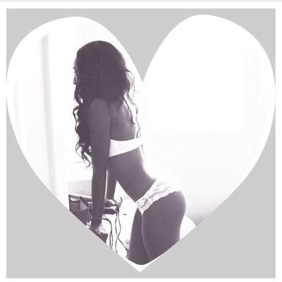 Cast member on VH1 #datingnaked | 
IG: @moenay