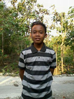 senyum adalah segalanya :)