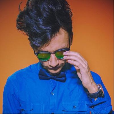 Photogrpaher | Cinematographer | Maverick 

Fulltime jobless. Lazy person. Likes to travel and eat. Loves animals but dont mind eating edible ones. Movie buff.