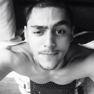 kratasali's profile picture. 