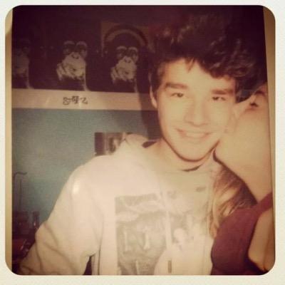 hugzou92's profile picture. snap: hugroooo insta: Hugo_Weg