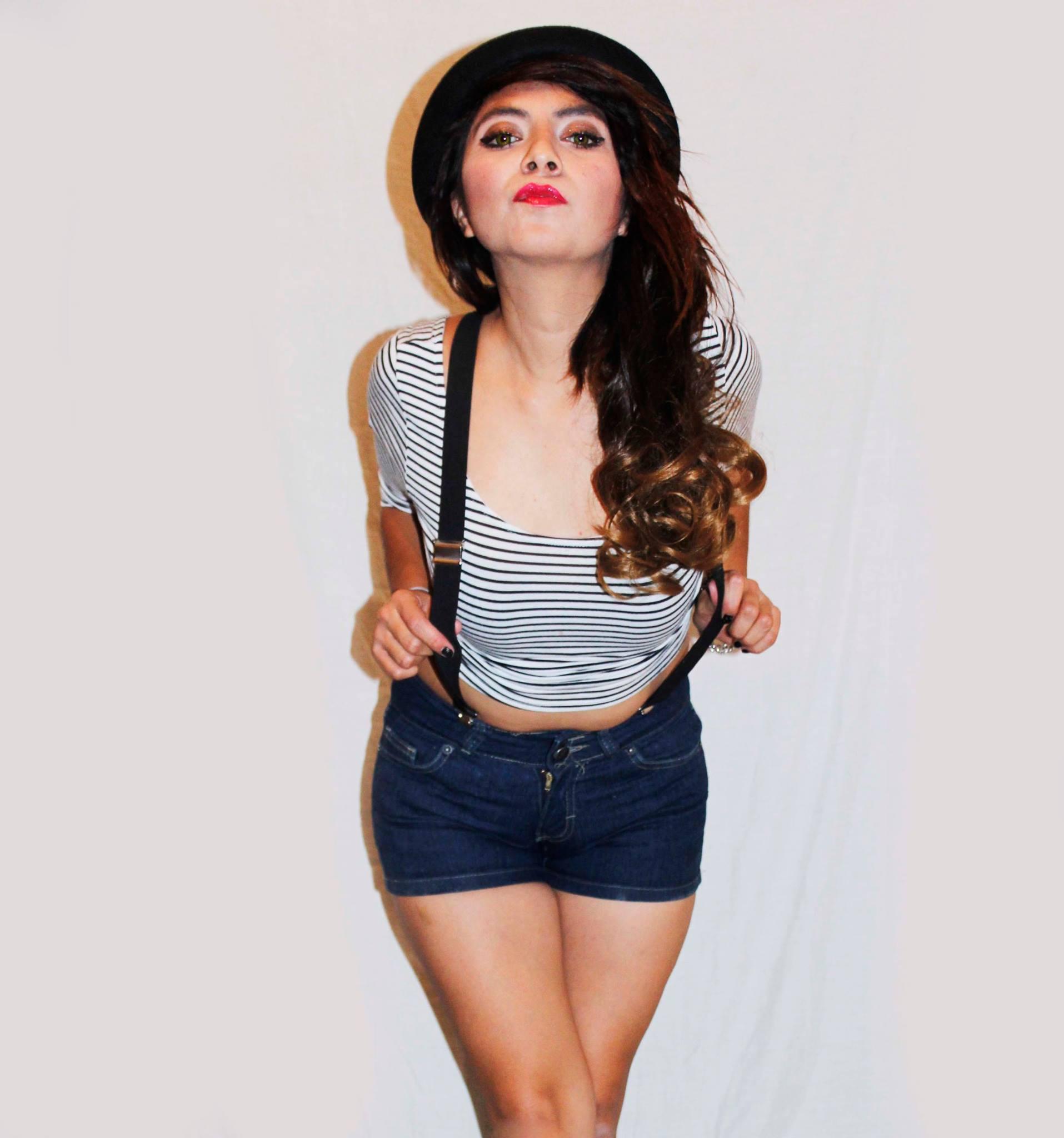 ALEXAMTURR's profile picture. Al final, la relación mas emosionante, difícil y significativa de todas es la que tienes contigo misma. Y si encuentras a alguien que te ame como tu quieres....