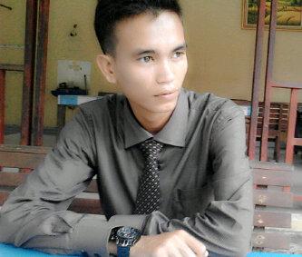 Aku berjuang untuk ke 2 orang tua qu yang harus bahagia masa tua mereka dan cinta yang mendampingi qu selamanya :)