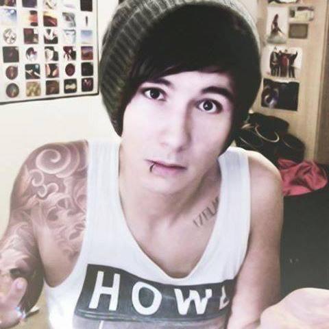 Free follow from @sassueugh. Follow her there, not this acc. :D ilysm
