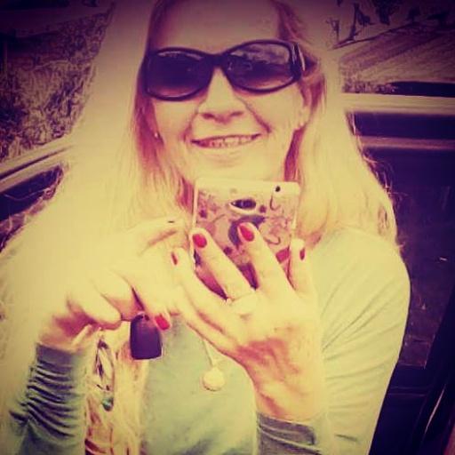 MMarli90's profile picture. 