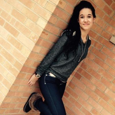 elizabeth201717's profile picture. 