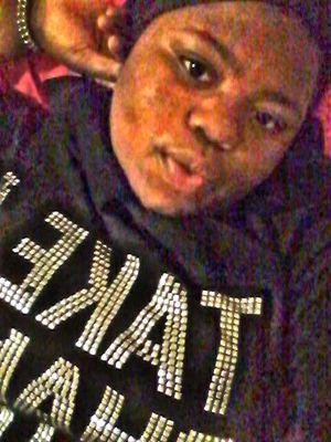 Lil_Kim13's profile picture. 