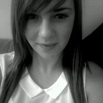 Bethany17_TW's profile picture. :-)
