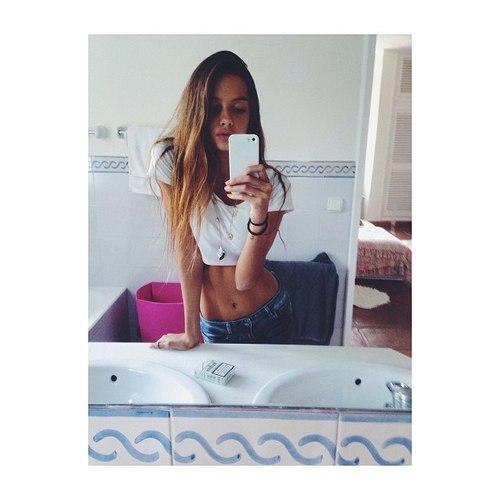 XVII. Apasionada Leona. Mis hermanitos Thomas y Steven, MÍOS. {#LHPG}