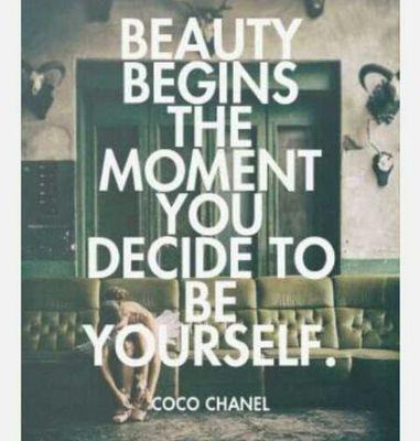 Eela_garc's profile picture. Cali born and bread. Polisci Student. Former astronomy tutor.