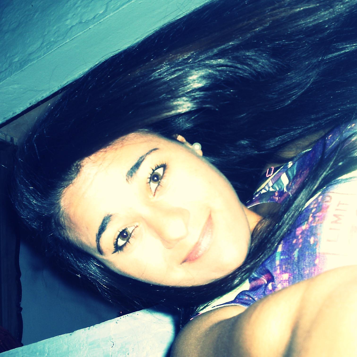 fanibieberforev's profile picture. No tengo respuestas para casi nada y sin embargo tengo preguntas para casi todo.