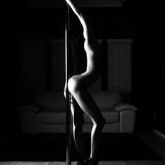 Blogger, Writer and funny/ sexy bitch - who, does public naked time for a living. Chronicles located @ http://t.co/3TFCibQkJE