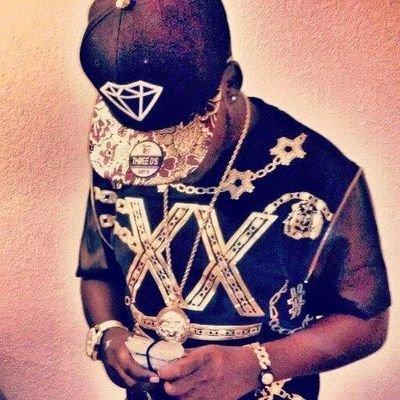 theweekend109's profile picture. I Am Banz Bling

Loyalty Is Golden An Trust Is Endless