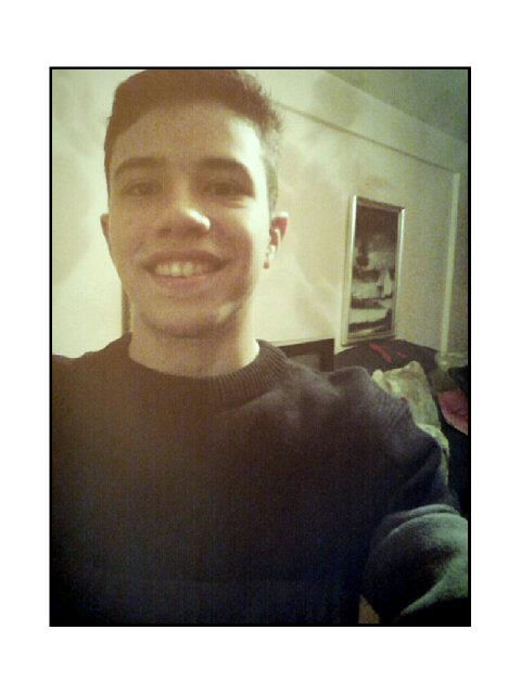 17.a | Gamer - COC: Varlcry- ◢◤EDM ♫/♥ | Estudiante de Contaduria Pública