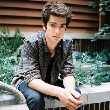“Everyone has a fear of turning to the dark side.” Jedi Knight of the New Jedi Order. Youngest son of Leia and Han Solo. [Single/#SWRP]