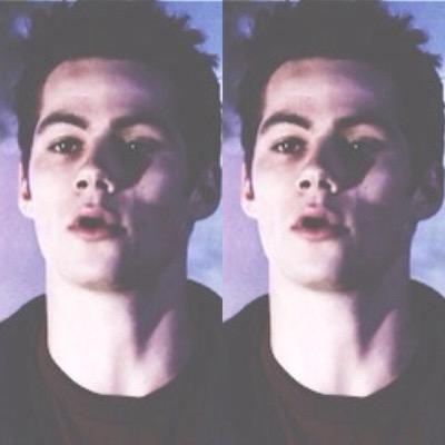 @candlesariana
