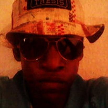 katz_romeo's profile picture. follow me i follow back