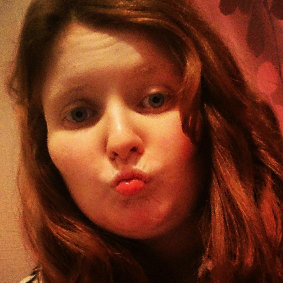 Wee_CA_94's profile picture. I'm 27 | Final year computer Science Student  ☆